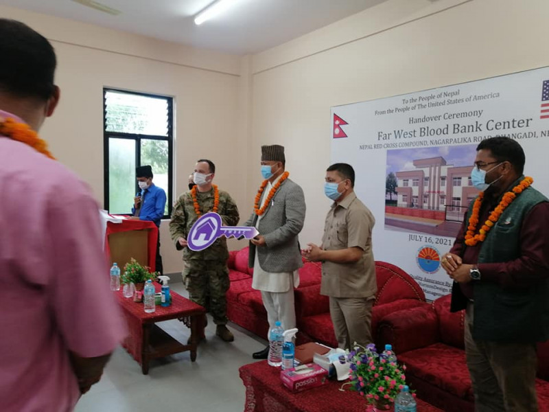 भवन हस्तान्तरण गर्न बर्दीधारी अमेरिकी सैनिक धनगढी पुगेपछि काठमाडौंमा तरंग